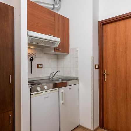 Apartments Liburnija オパティヤ エクステリア 写真