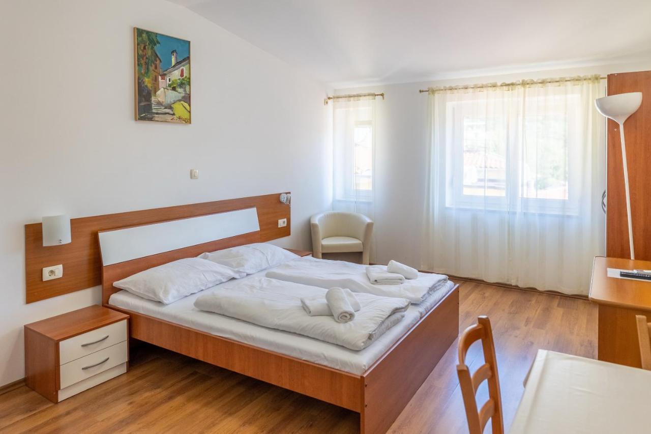 Apartments Liburnija オパティヤ エクステリア 写真
