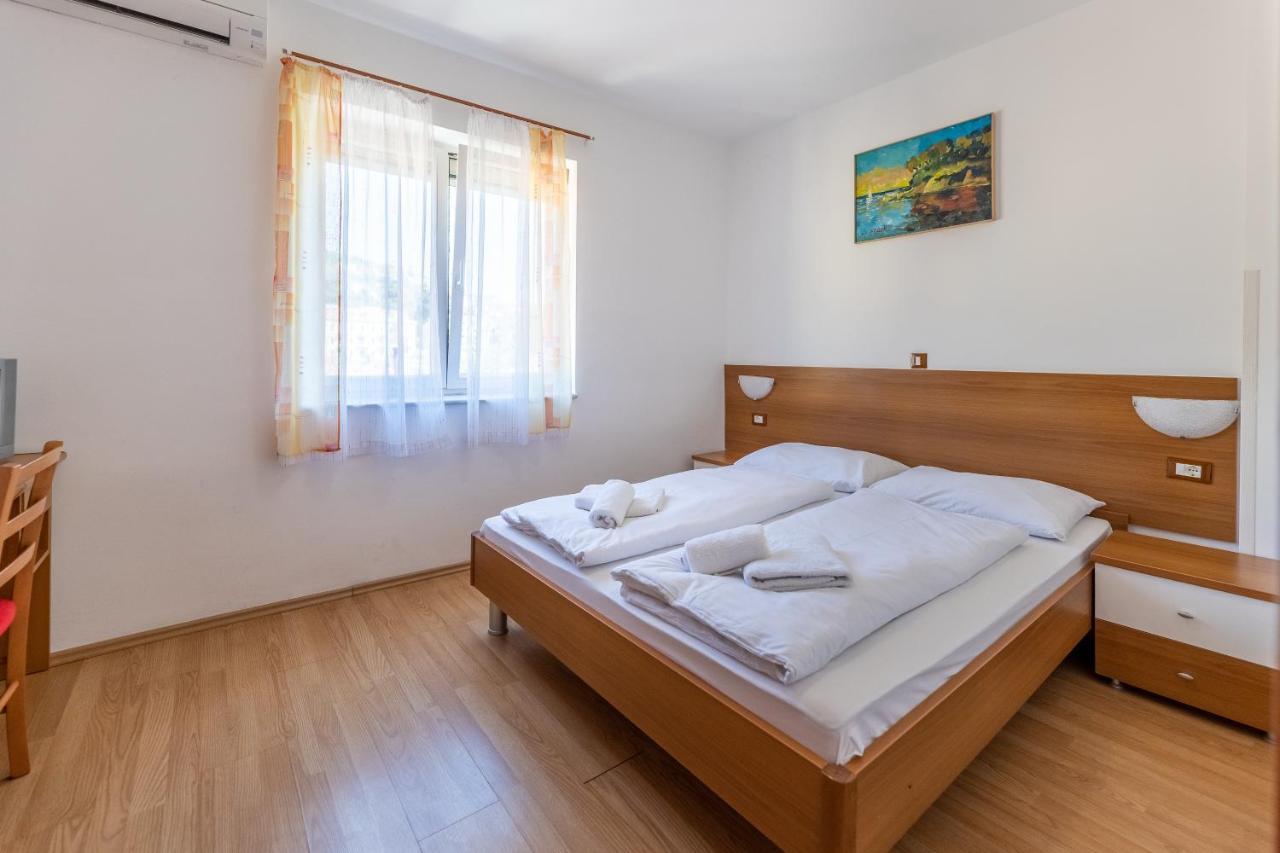 Apartments Liburnija オパティヤ エクステリア 写真